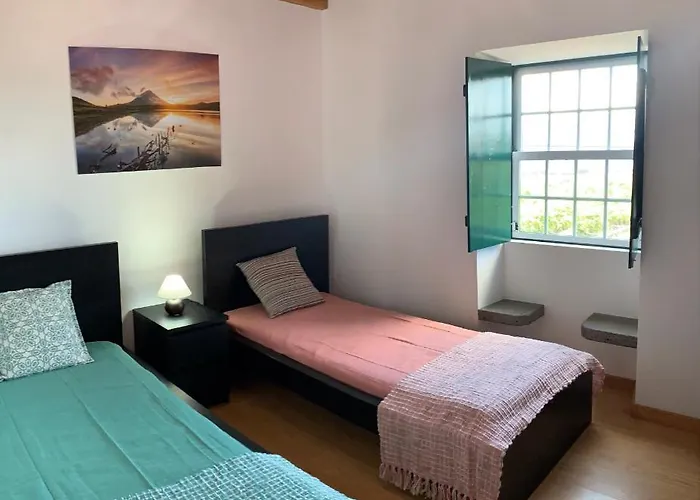 Adega Da Prainha * Prainha (Sao Roque do Pico)